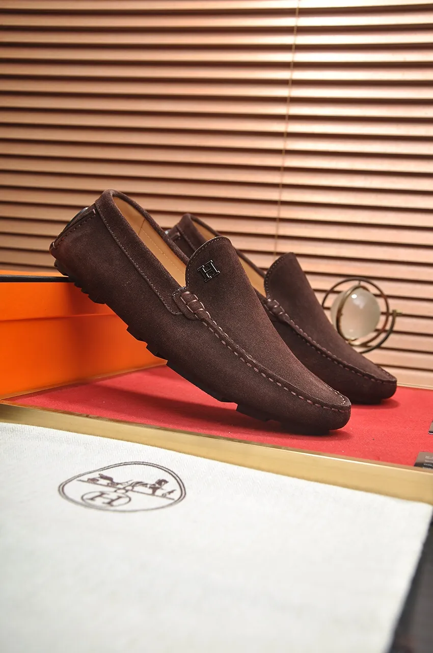 Men's shoes 💰420💶 Product trademark: Hermès "Hermès" beanie shoes. Regular size: 38-45 (45 customized, non-returnable). Product material: Selected first-layer calfskin upper + cowhide lining. Strong three-dimensional visual effect, original rubber outsole Color: 3⃣️colors available